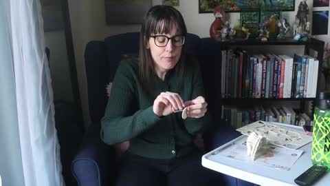 Elly Naomi online show from 01.31.25