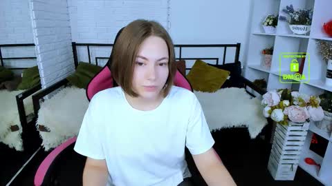 elma_lily online show from 09.24.25