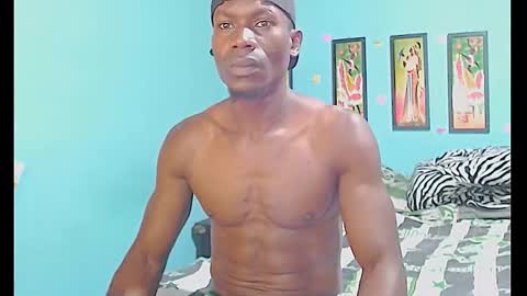 elmiltonnjakee online show from 02.15.26