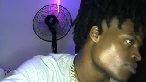 EL NIIGGGAA  21                                                                  EL NIGGA  21 online show from 02.24.25