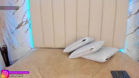 elody_rousse online show from 10.22.25