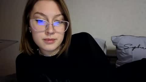 Snapshot of elsaangel chatting on 01.11.25 elsaangel online show from 01.11.25