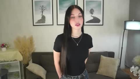 Snapshot of elsienorem chatting on 11.17.25 Adella online show from 11.17.25