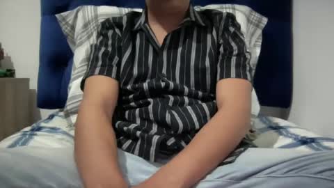 Snapshot of elvergudo0 chatting on 01.19.25 Diego online show from 01.19.25