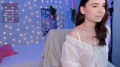 Snapshot of elvienne chatting on 06.12.26 Elvienne online show from 06.12.26