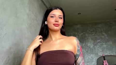 Snapshot of elvierimbach chatting on 07.16.26 Elvi online show from 07.16.26