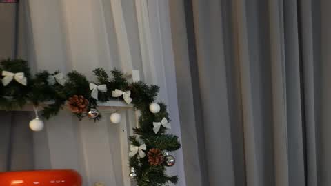 Erica  online show from 12.15.25