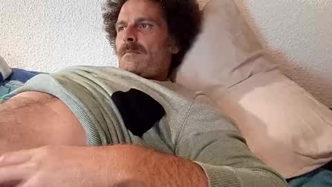 Snapshot of elyjahoye chatting on 09.25.25 elyjahoye online show from 09.25.25