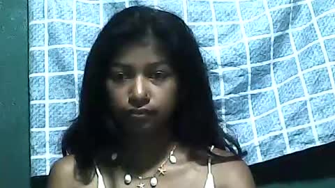 Snapshot of elynah195043 chatting on 07.29.26 elynah195043 online show from 07.29.26