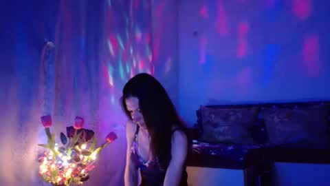 Elisa online show from 02.16.25