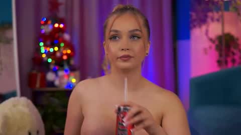 Elyssa online show from 12.13.25