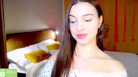 elza_rose online show from 11.15.25