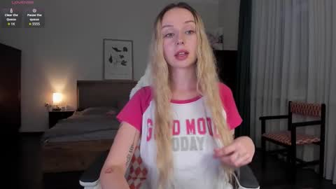 Emilie online show from 11.17.25