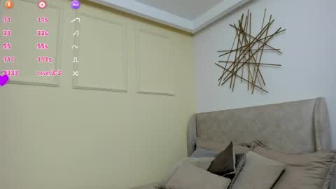 Emma  online show from 04.19.26