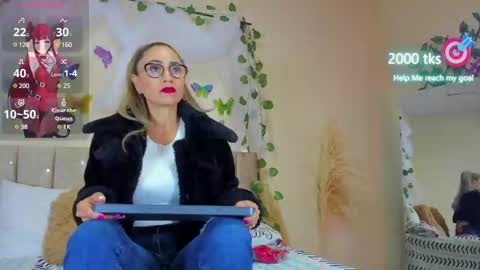 ema garcia  online show from 03.08.25