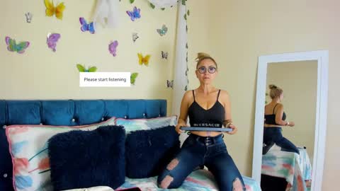 ema garcia  online show from 09.19.25