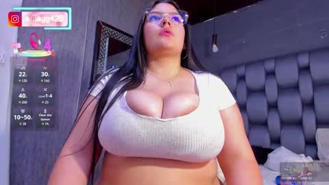 ema_grey1 online show from 11.11.25