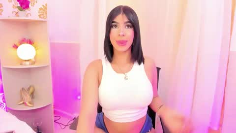 Ema Lambert  online show from 10.18.25