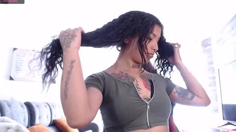 ema_ploxx online show from 01.23.25