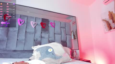 Sofia online show from 02.15.25