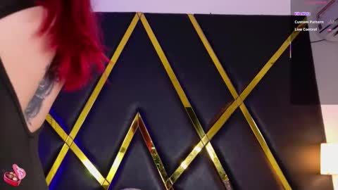 Snapshot of emaacastro chatting on 12.22.25 Emma online show from 12.22.25