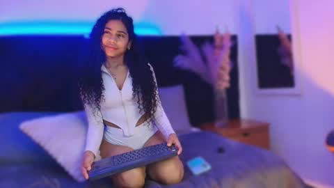 Ema Fox online show from 03.17.26