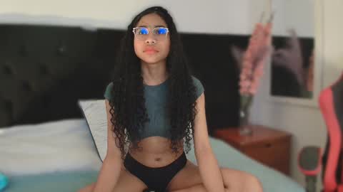 Ema Fox online show from 03.18.26