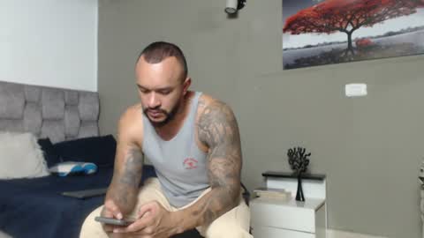 Snapshot of emanuelspencer chatting on 06.24.26 emanuelspencer online show from 06.24.26