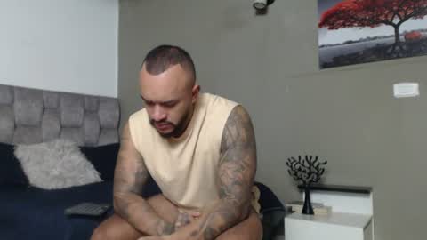 Snapshot of emanuelspencer chatting on 06.27.26 emanuelspencer online show from 06.27.26