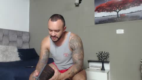 Snapshot of emanuelspencer chatting on 07.13.26 emanuelspencer online show from 07.13.26