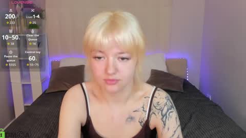 Snapshot of ember_winchester chatting on 05.06.26 Ember online show from 05.06.26