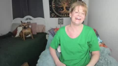 Ember Pheonixxx online show from 03.12.25