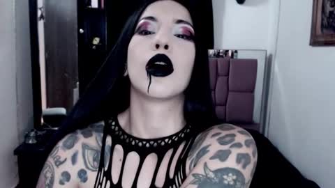 Emerald Black online show from 10.30.25