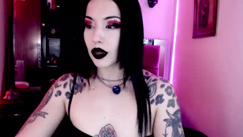 Snapshot of emearld_black chatting on 07.12.26 Emerald Black online show from 07.12.26