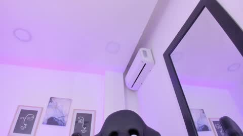 emelie_89 online show from 02.26.25