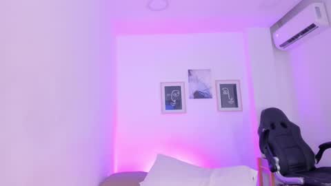 emelie_89 online show from 03.07.25