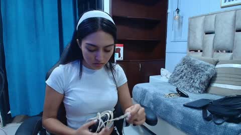 Emily  online show from 01.21.25