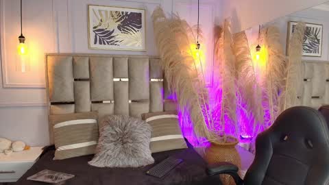 Emily  online show from 01.23.25