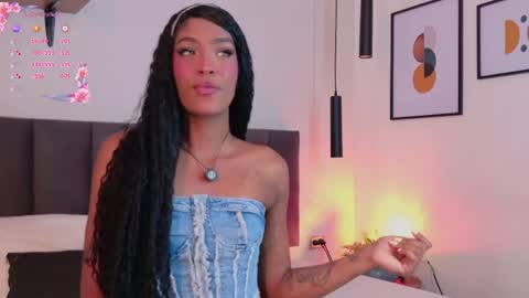 Emely online show from 05.25.26