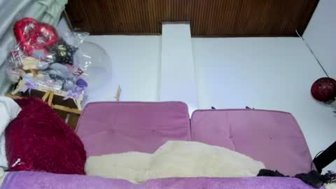 Snapshot of emely_exxotic chatting on 04.14.26 emely_exxotic online show from 04.14.26
