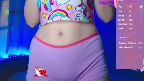 Snapshot of emelycrystal chatting on 05.06.26 Emely online show from 05.06.26