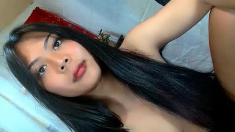 Emerald online show from 03.10.25