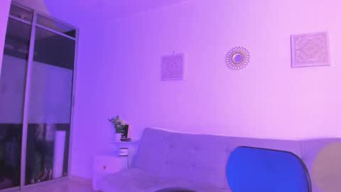 emi_carter online show from 11.22.25