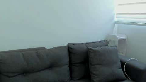 Snapshot of emi_royse chatting on 06.24.26 emi_royse online show from 06.24.26