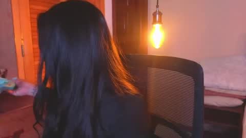Snapshot of emigomez_ chatting on 07.10.26 Emilia Gomez online show from 07.10.26