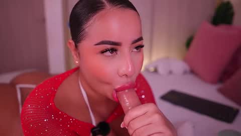    online show from 11.15.25