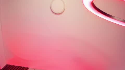   online show from 02.08.25