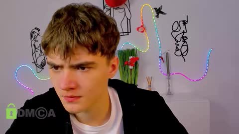 Snapshot of emil_lucky chatting on 02.13.26 emil_lucky online show from 02.13.26