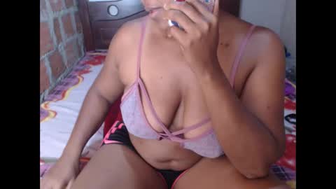 Snapshot of emilay_miller chatting on 02.12.26 Emily online show from 02.12.26