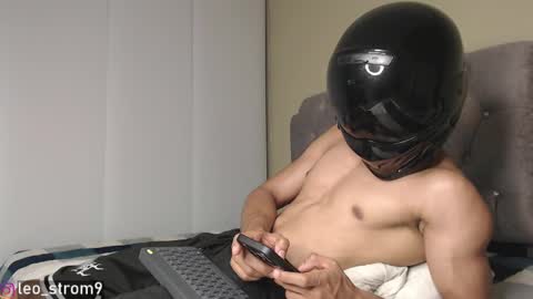 emile_239 online show from 12.17.24